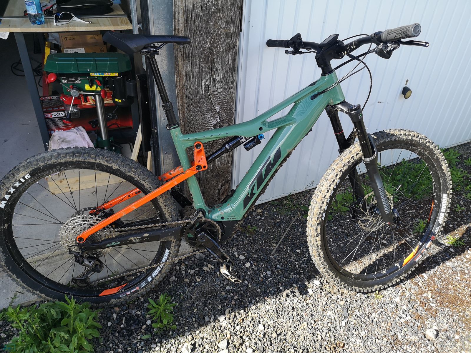 VTTAE KTM Macina kapoho volé