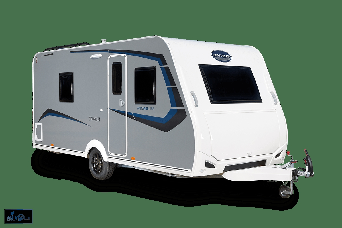 Vol de caravane caravelair antares titanium 455