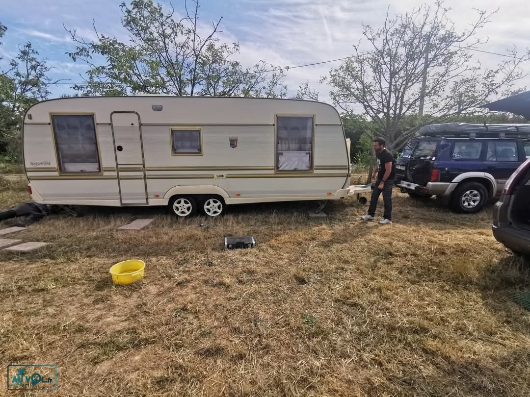 VOL CARAVANE TABBERT